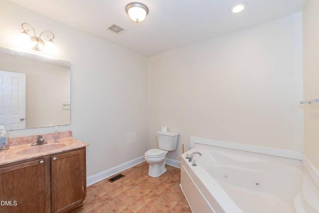 3115 Wedgewood Drive, Fayetteville, NC 28301