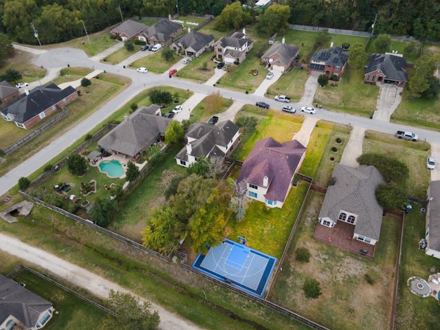 33010 Greenfield Forest Drive, Magnolia, TX 77354