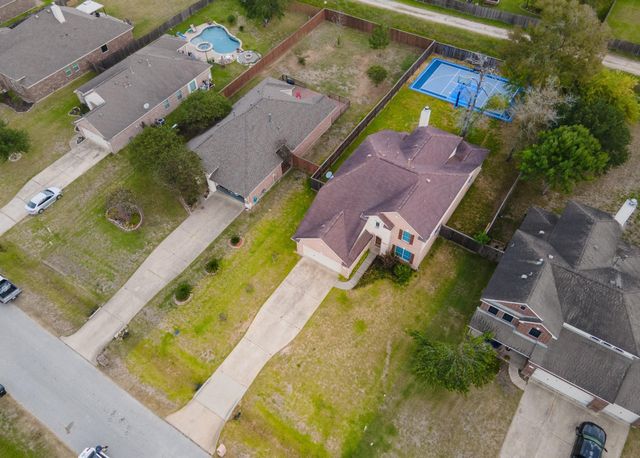 33010 Greenfield Forest Drive, Magnolia, TX 77354