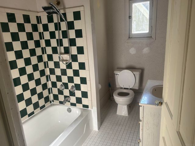 43 Lincoln Street Street, Mount Clemens, MI 48043