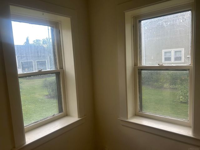 43 Lincoln Street Street, Mount Clemens, MI 48043