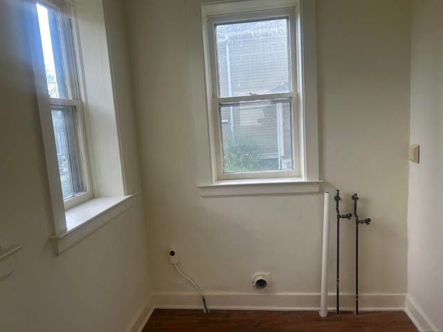 43 Lincoln Street Street, Mount Clemens, MI 48043