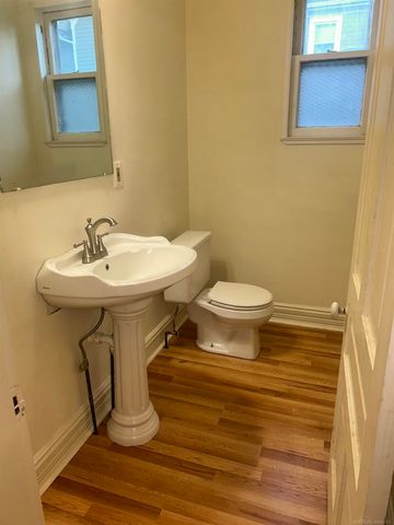 43 Lincoln Street Street, Mount Clemens, MI 48043