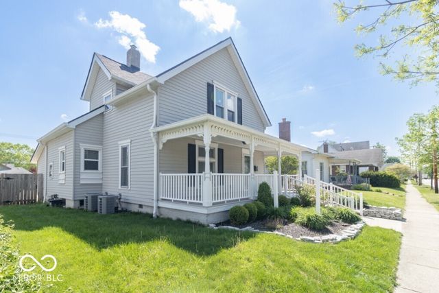 621 N State Street, Greenfield, IN 46140