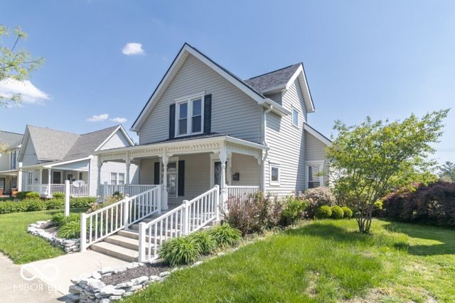 621 N State Street, Greenfield, IN 46140