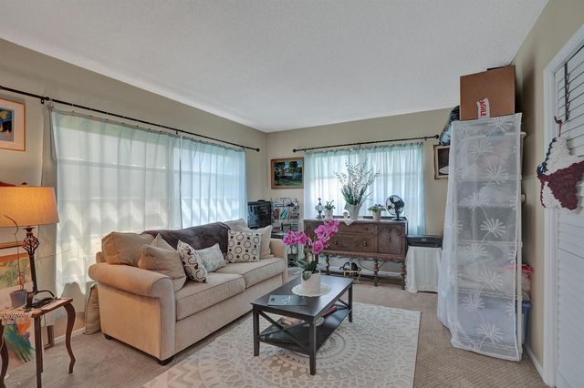 2850 N Palm Aire Drive 401, Pompano Beach, FL 33069