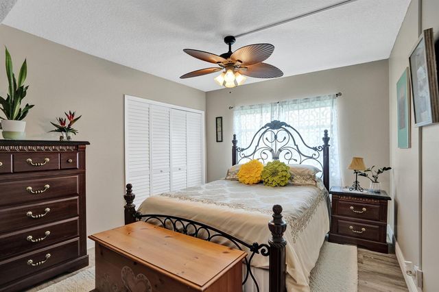 2850 N Palm Aire Drive 401, Pompano Beach, FL 33069