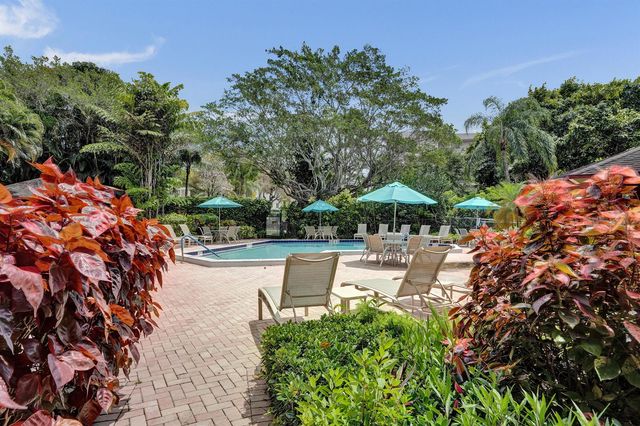 2850 N Palm Aire Drive 401, Pompano Beach, FL 33069