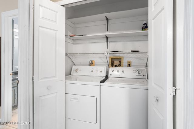 1 Morning Glory Lane, Whiting, NJ 08759