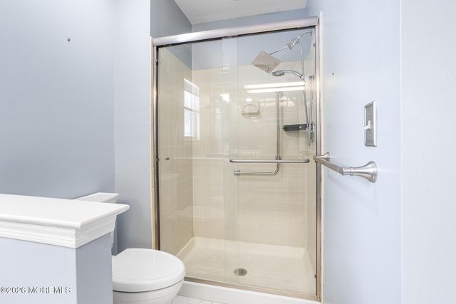 1 Morning Glory Lane, Whiting, NJ 08759