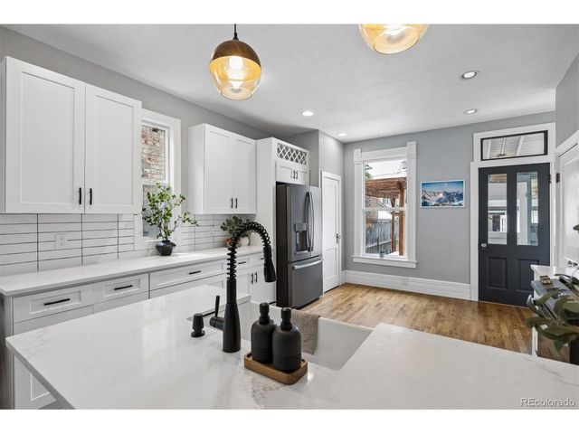 3139 N Franklin St, Denver, CO 80205