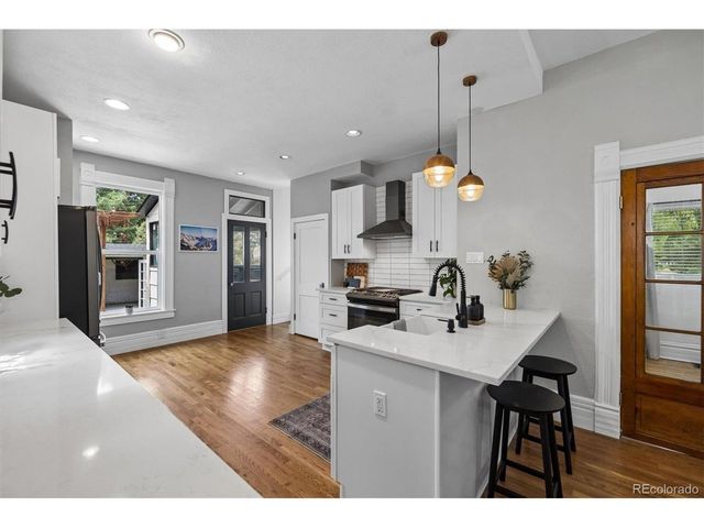 3139 N Franklin St, Denver, CO 80205