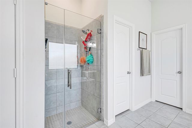 9202 Katie Court, Mont Belvieu, TX 77523