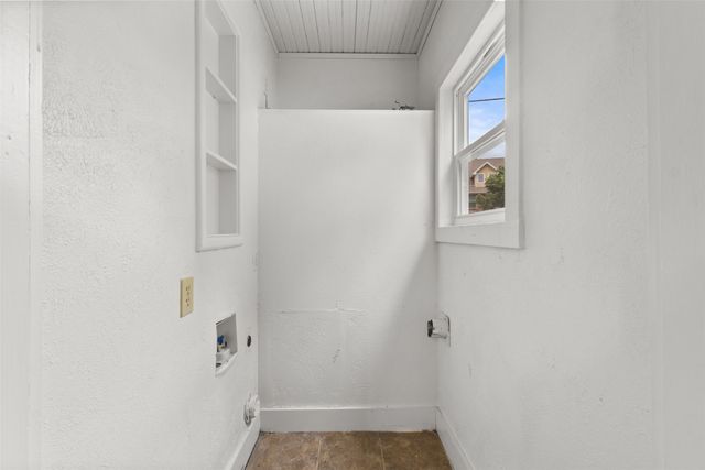 301 Maple Street, Richardson, TX 75081