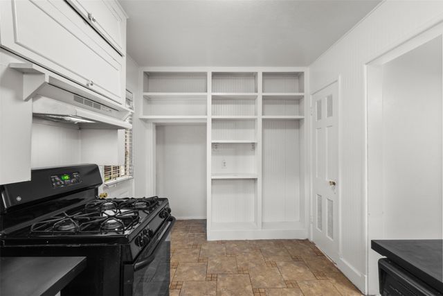 301 Maple Street, Richardson, TX 75081
