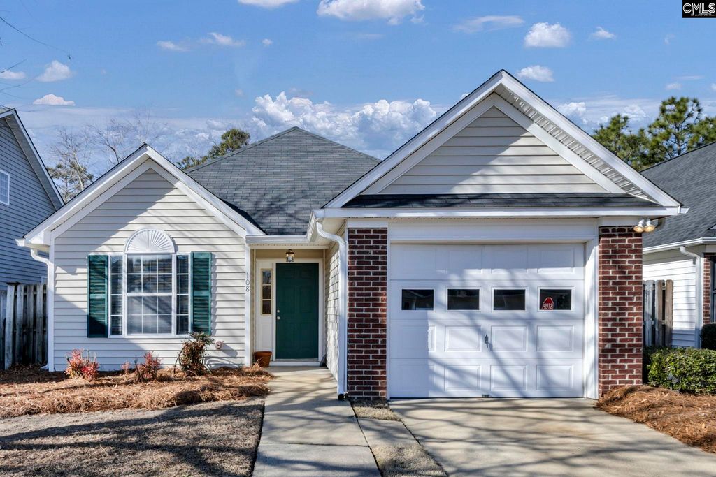 108 Autumn Run Circle E, Columbia, SC 29229