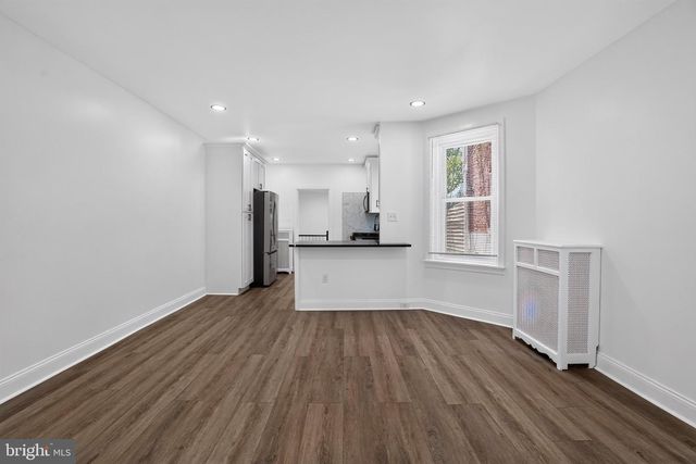 1152 S 53RD ST S, Philadelphia, PA 19143