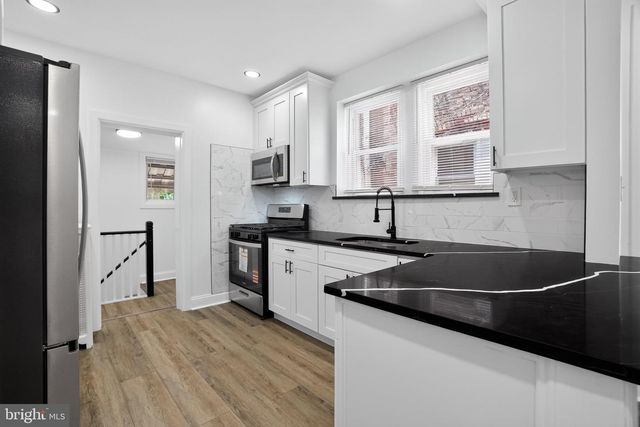 1152 S 53RD ST S, Philadelphia, PA 19143