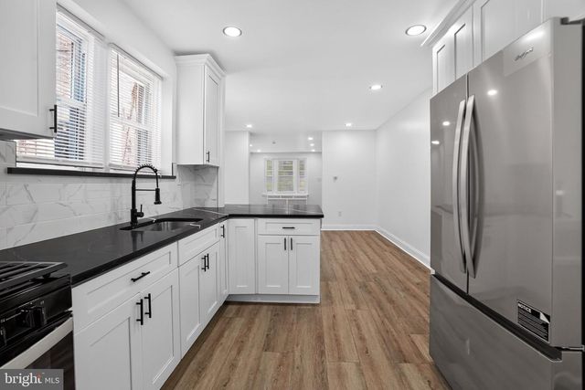1152 S 53RD ST S, Philadelphia, PA 19143