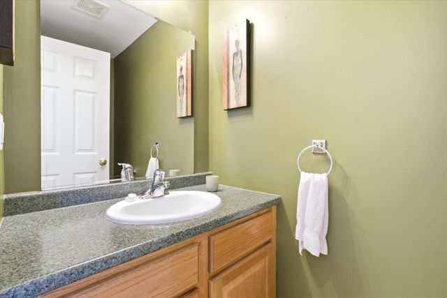 57 Newstead Way Unit 3, Manchester, NH 03104