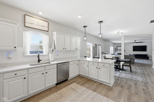 11093 Ragsdale Place, Fishers, IN 46037