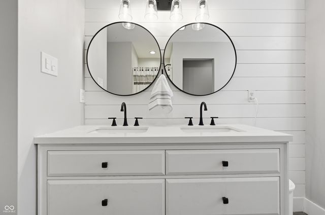 11093 Ragsdale Place, Fishers, IN 46037