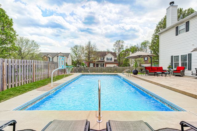 11093 Ragsdale Place, Fishers, IN 46037