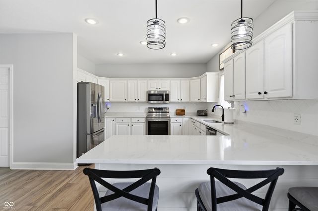 11093 Ragsdale Place, Fishers, IN 46037