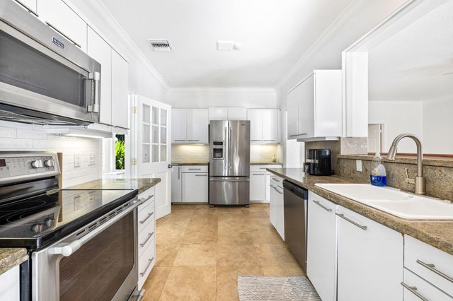 247 Plymouth Road, West Palm Beach, FL 33405