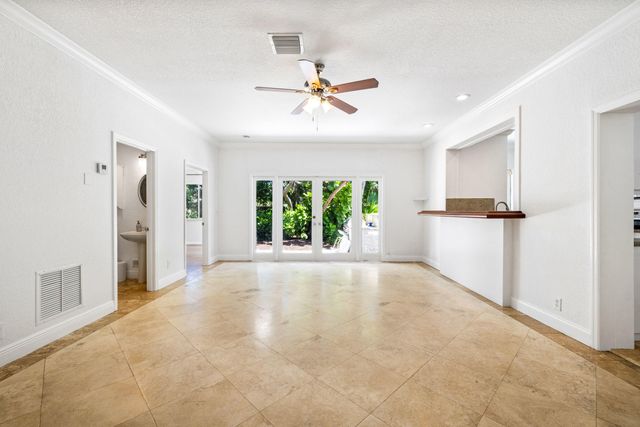 247 Plymouth Road, West Palm Beach, FL 33405