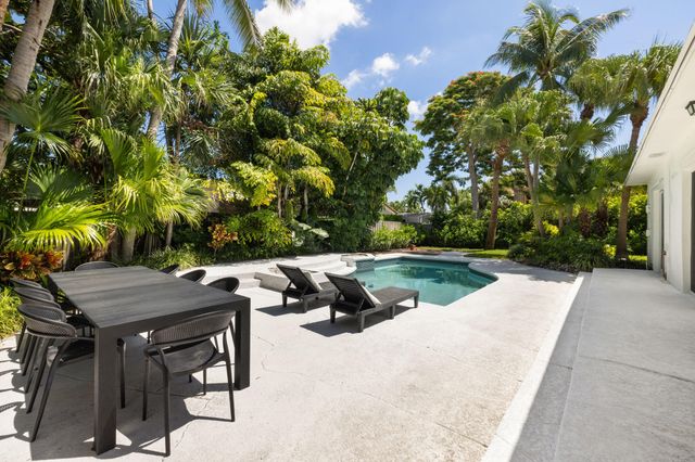 247 Plymouth Road, West Palm Beach, FL 33405