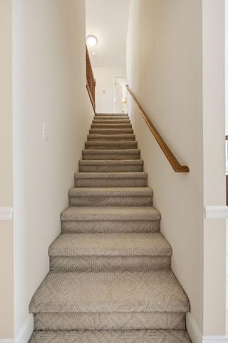 1049 Heathcliff Drive, Richmond, KY 40475