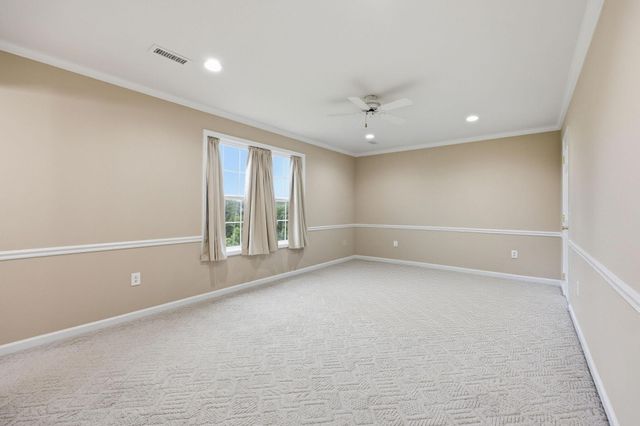 1049 Heathcliff Drive, Richmond, KY 40475