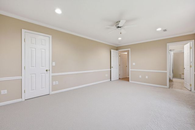 1049 Heathcliff Drive, Richmond, KY 40475