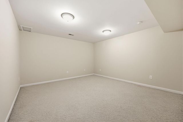1049 Heathcliff Drive, Richmond, KY 40475