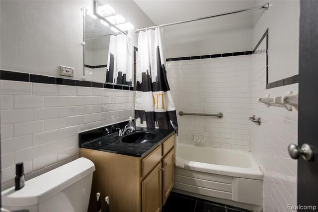 1363 Nicolet Place, Detroit, MI 48207