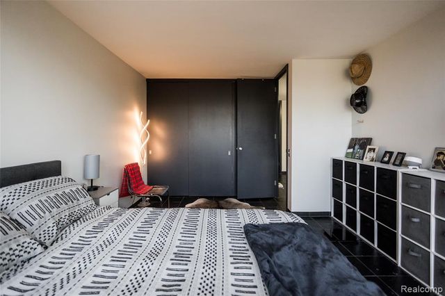 1363 Nicolet Place, Detroit, MI 48207