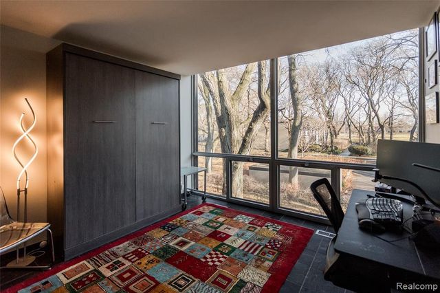 1363 Nicolet Place, Detroit, MI 48207