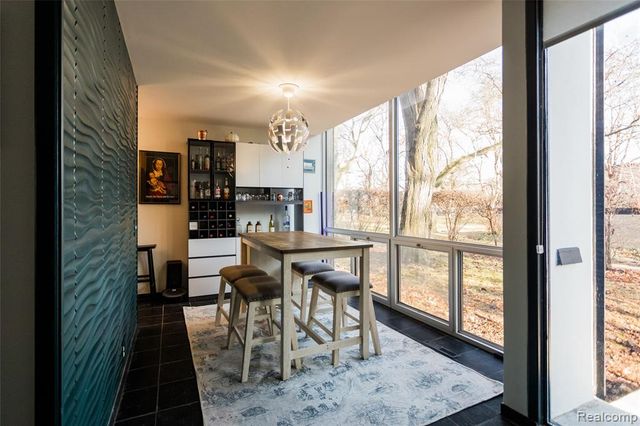 1363 Nicolet Place, Detroit, MI 48207