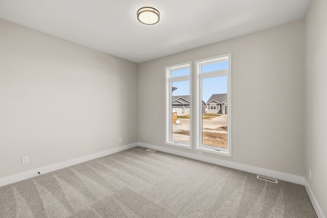 9806 Watermeadow Circle, Johnston, IA 50131