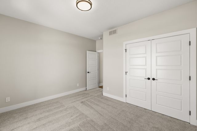 9806 Watermeadow Circle, Johnston, IA 50131