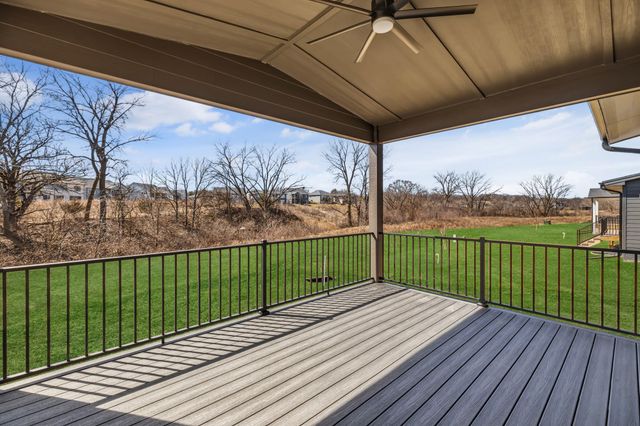 9806 Watermeadow Circle, Johnston, IA 50131