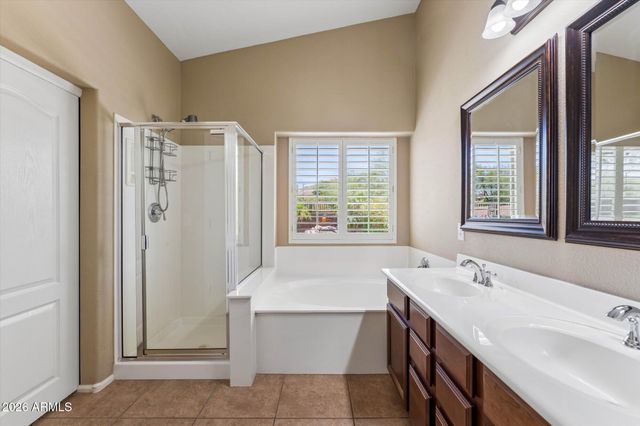 28907 N NOBEL Road, Phoenix, AZ 85085