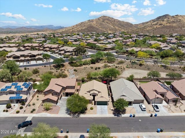 28907 N NOBEL Road, Phoenix, AZ 85085
