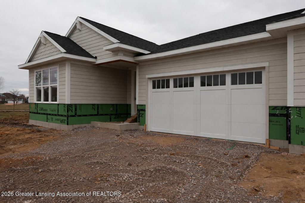 607 Aquila Drive, East Lansing, MI 48823