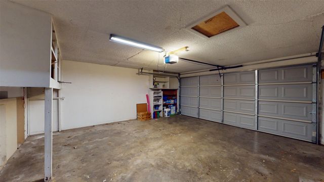 113 E Avenue C, Waxahachie, TX 75165