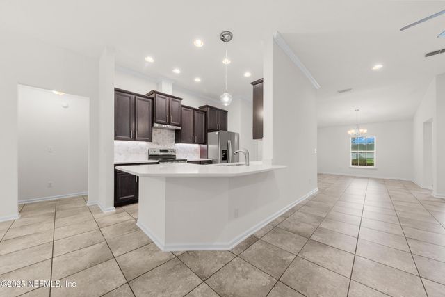 11597 PACEYS POND Circle, Jacksonville, FL 32222