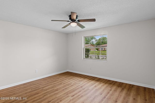 8608 HAMMONDWOOD Road S, Jacksonville, FL 32221