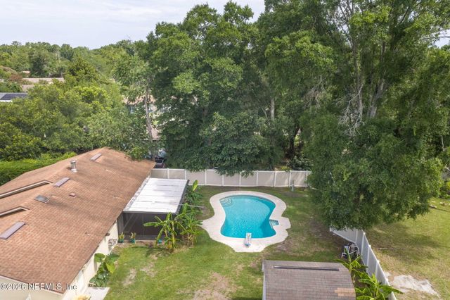 8608 HAMMONDWOOD Road S, Jacksonville, FL 32221
