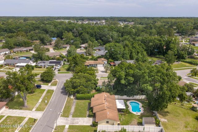 8608 HAMMONDWOOD Road S, Jacksonville, FL 32221